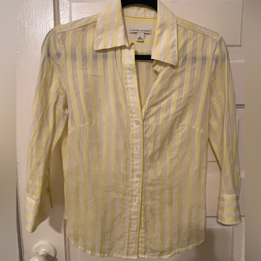 Banana Republic 3/4 sleeve button up shirts- yellow striped - size SM